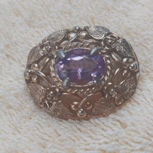 Vintage Art Nouveau Silver Faceted Amethyst (purple) stone Brooch Pin